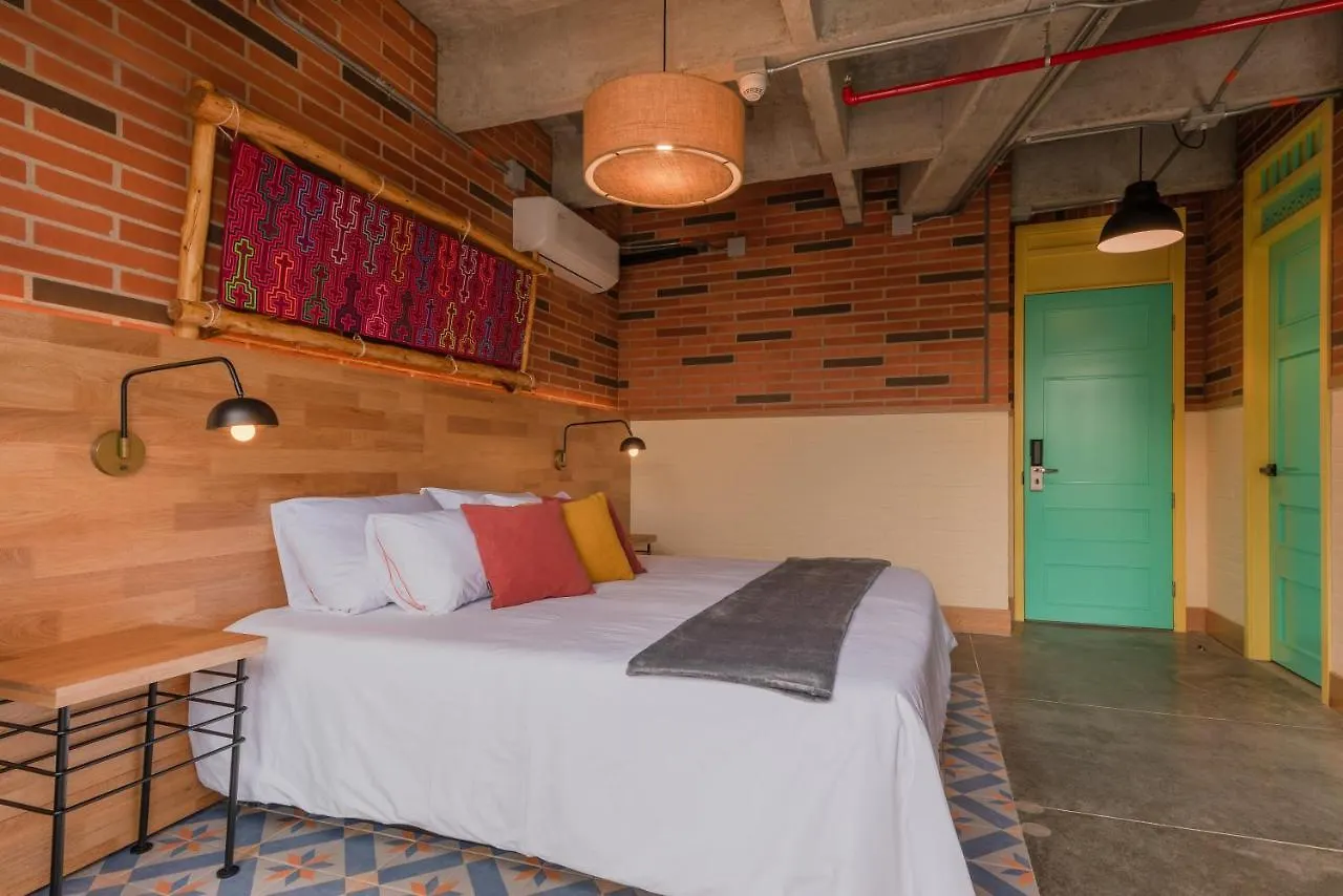 Masaya Medellin Hostel Colombia